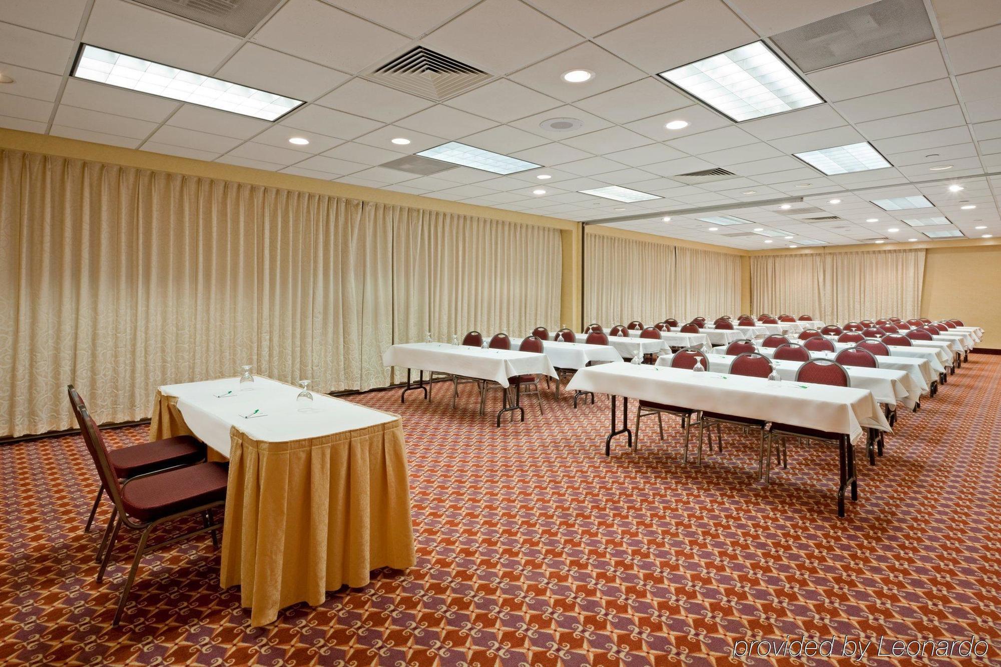 Holiday Inn Princeton By Ihg Esterno foto